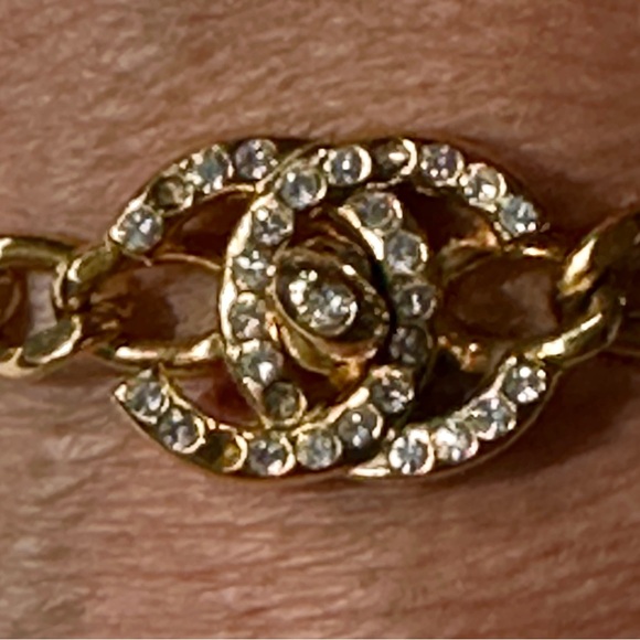 Chanel CC Chain Bracelet - Picture 4 of 14